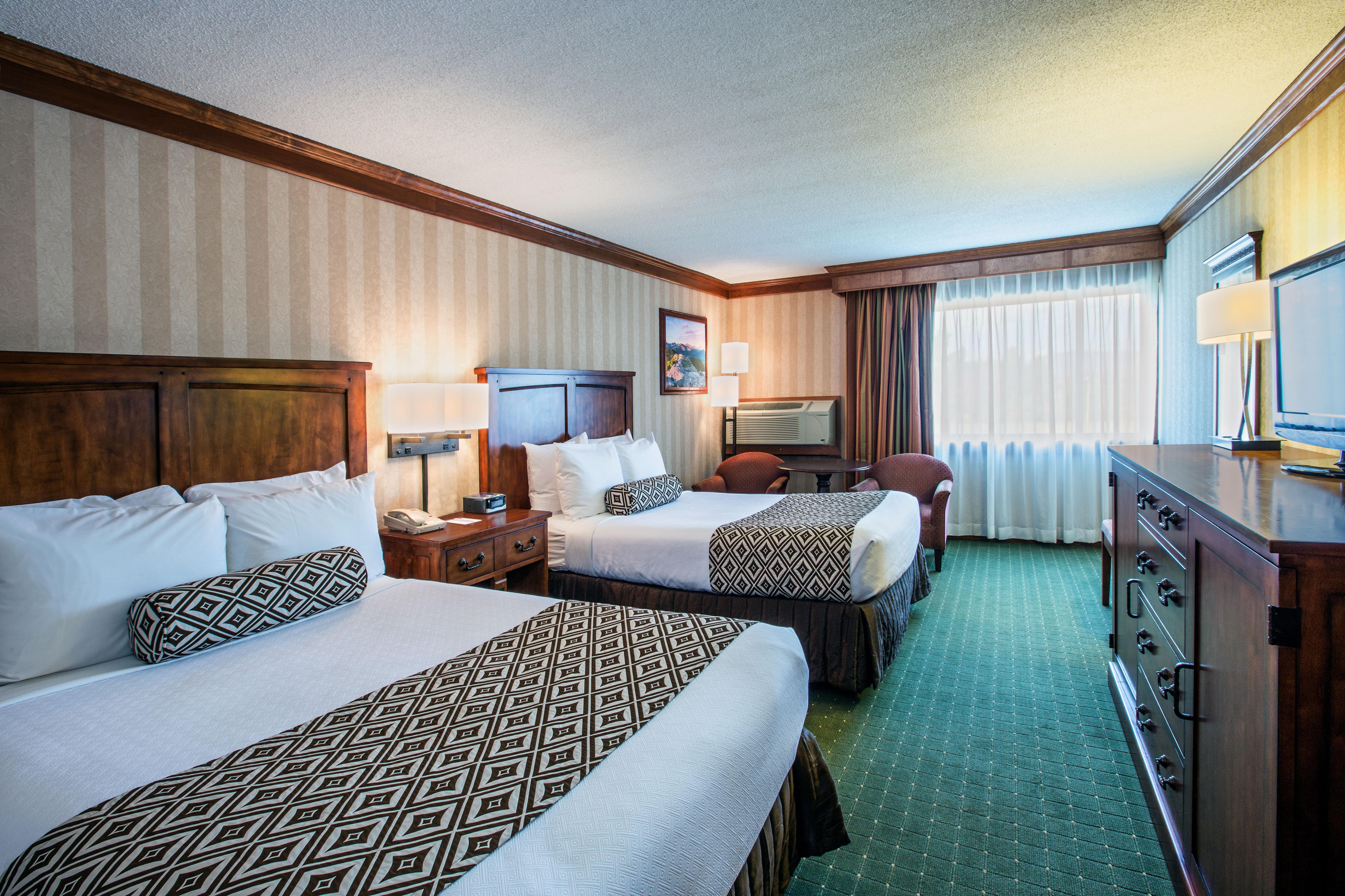 คราวน์ พลาซา เลคเพลซิด Hotel เลคแพลซิด ภายนอก รูปภาพ