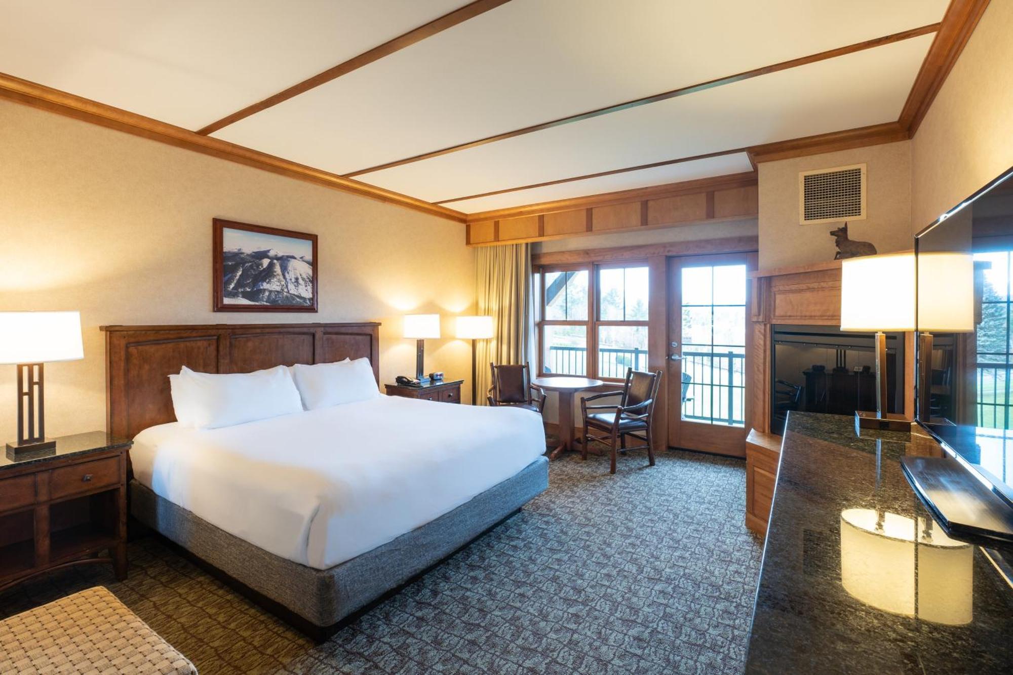คราวน์ พลาซา เลคเพลซิด Hotel เลคแพลซิด ภายนอก รูปภาพ