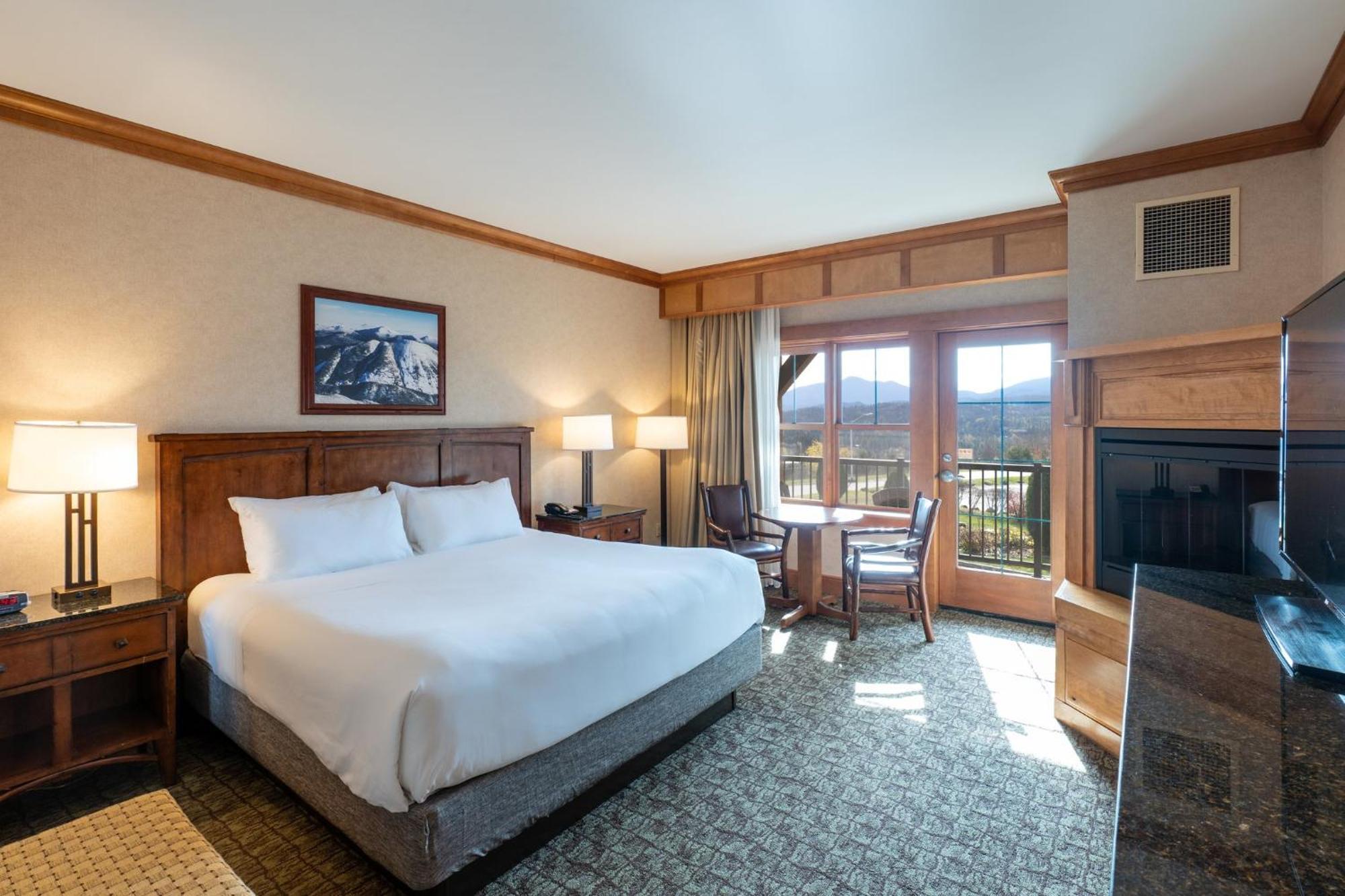 คราวน์ พลาซา เลคเพลซิด Hotel เลคแพลซิด ภายนอก รูปภาพ